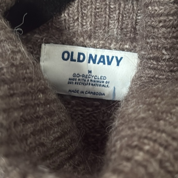 Old Navy Taupe Knit turtleneck Sweater super soft medium - Picture 2 of 4